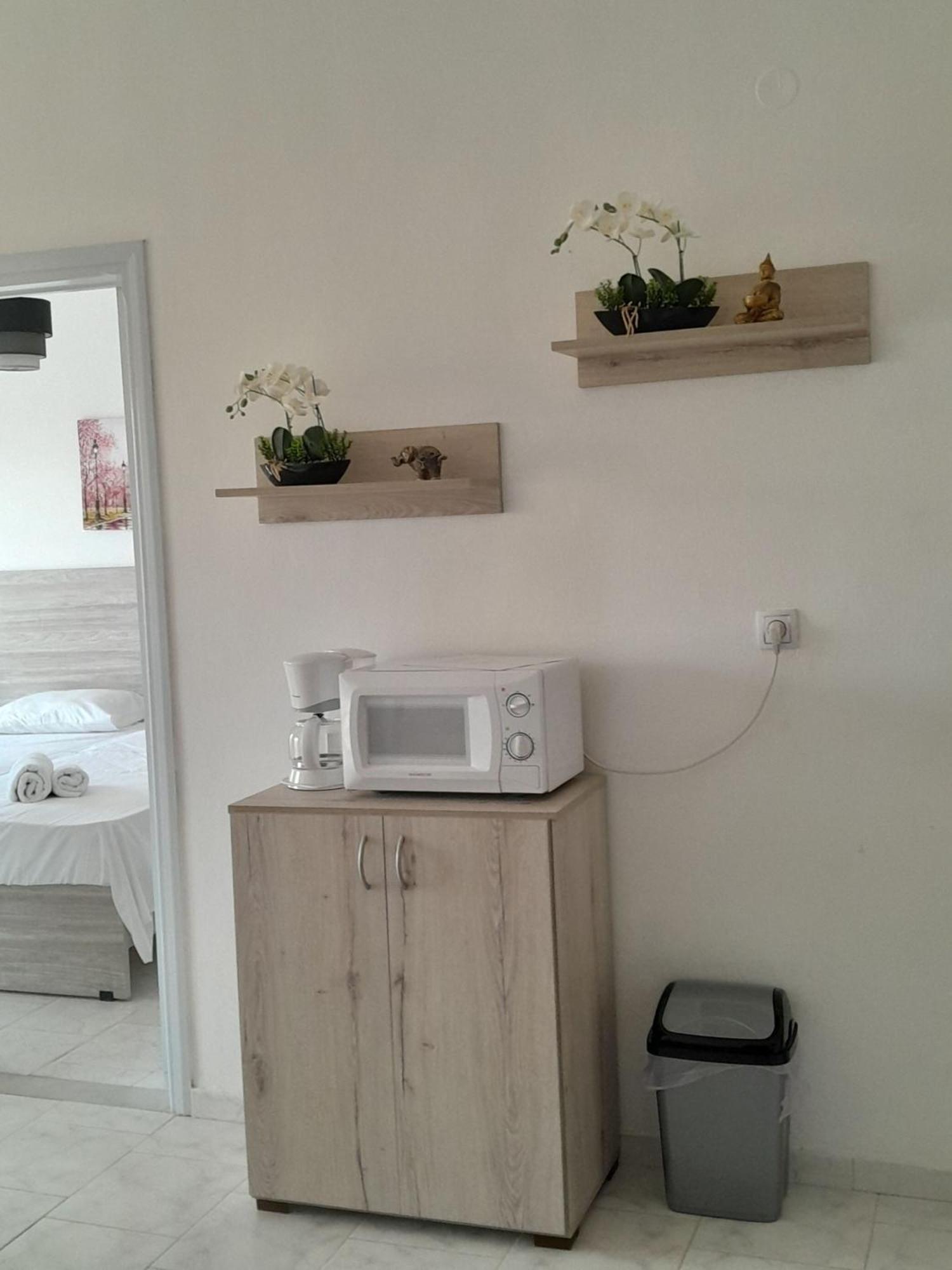 Sun Beach Apartments In Chania 09 11 Extérieur photo
